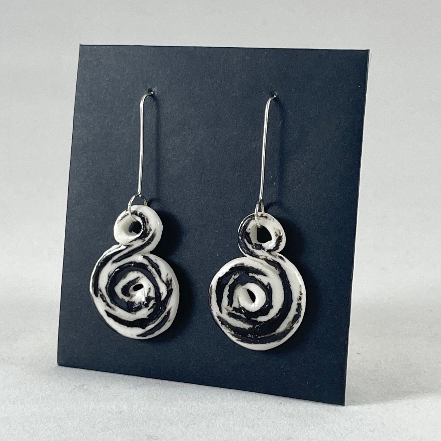 Porcelain earrings long 017