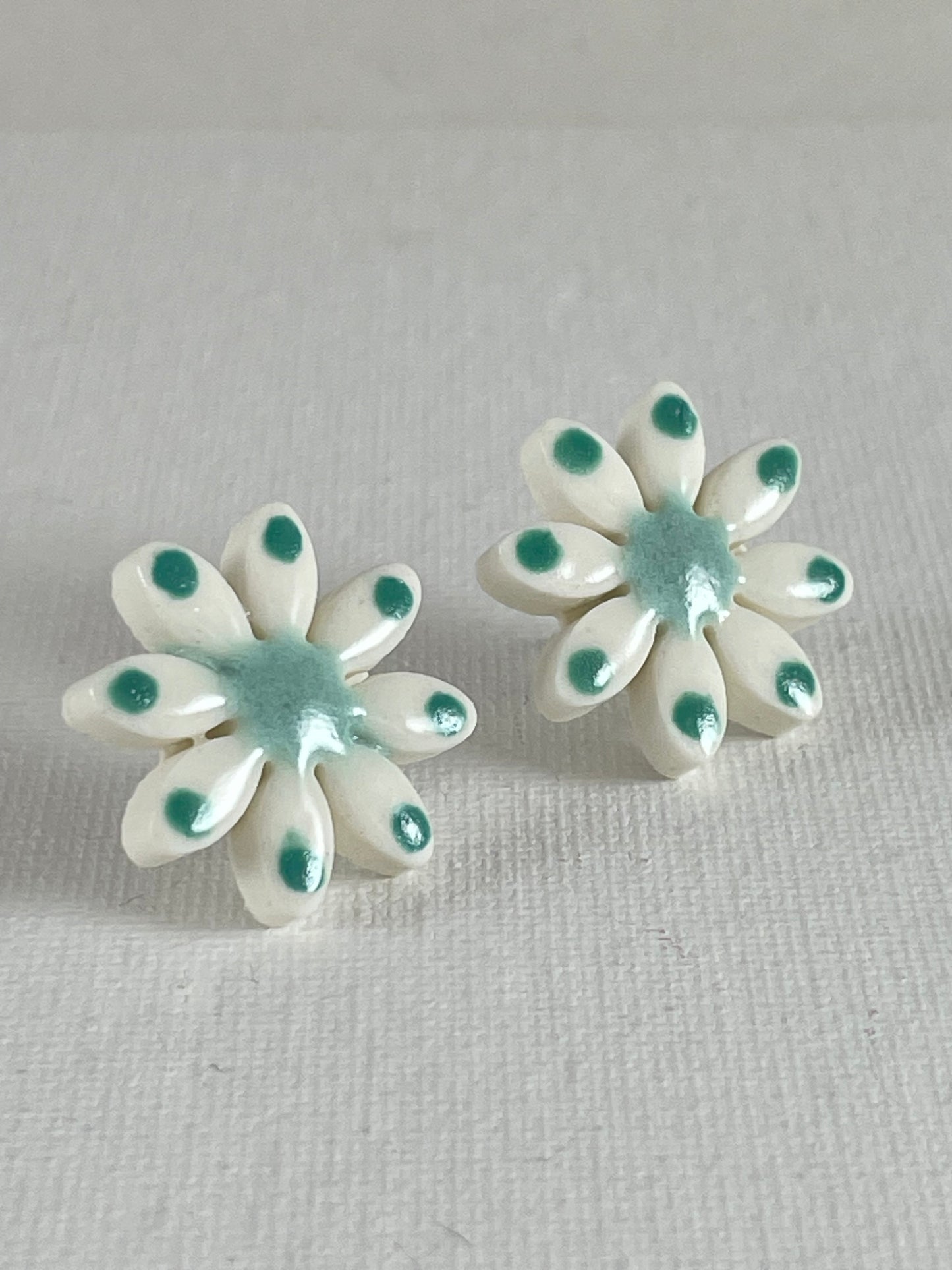 Porcelain earrings 101