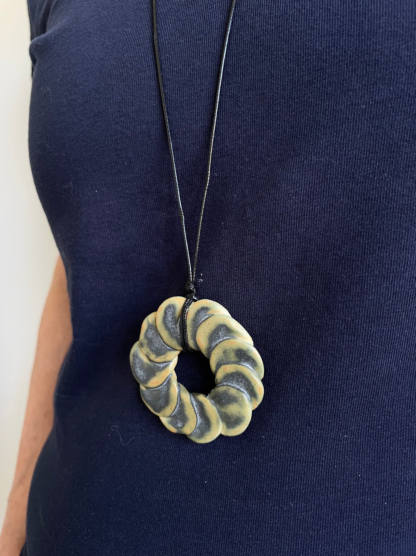 Sample necklace 010
