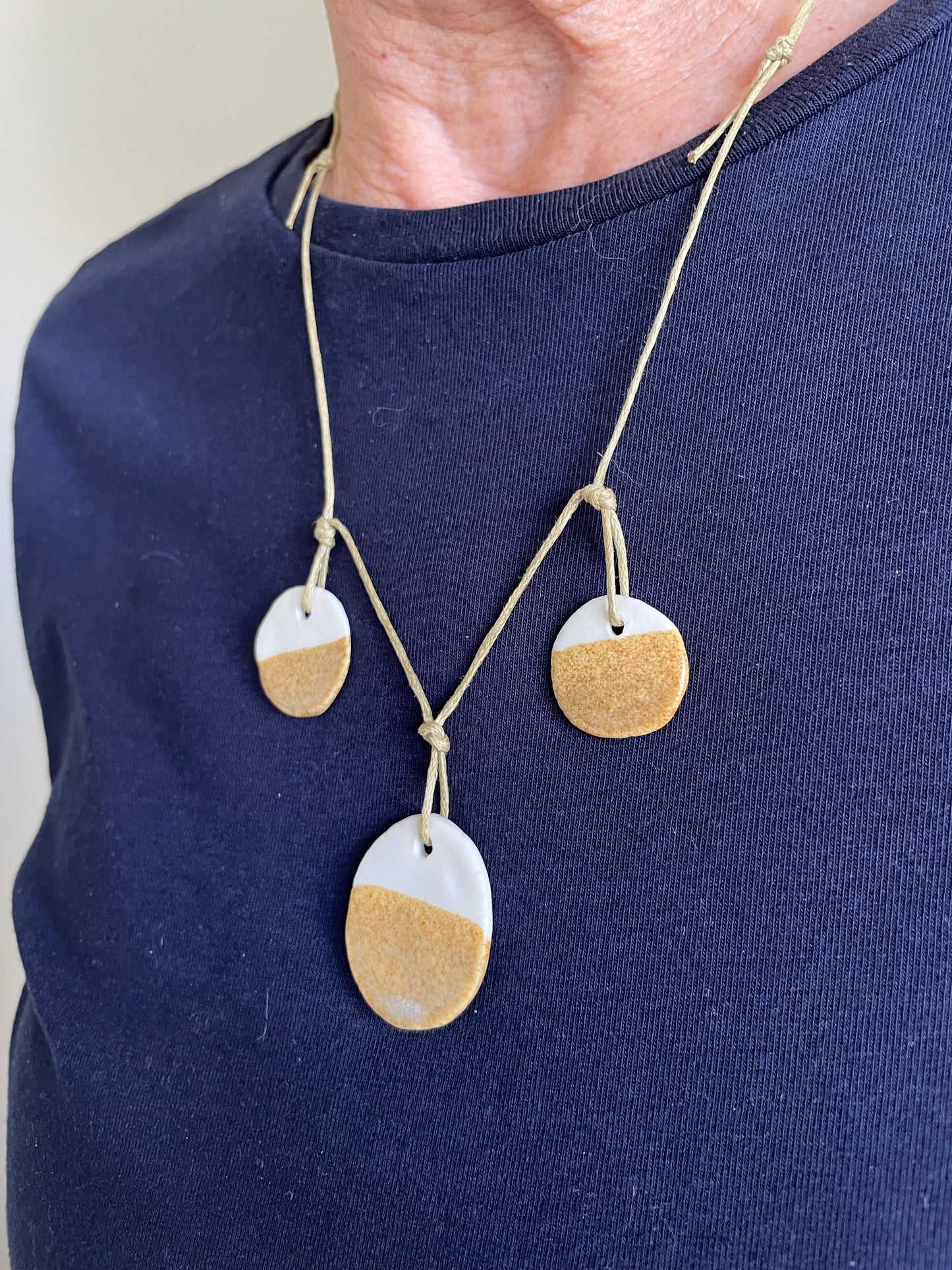 Sample necklace 009