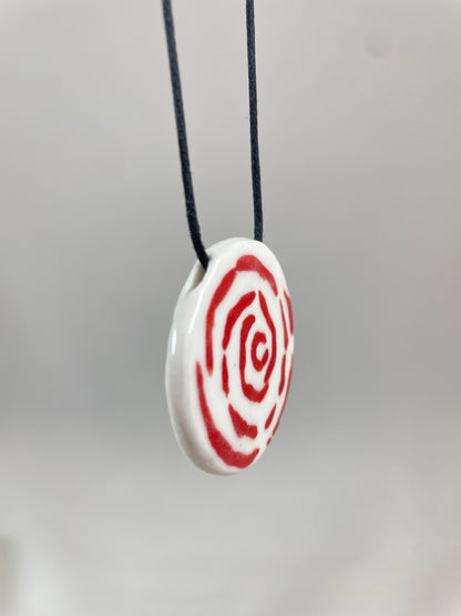 Porcelain necklace 014