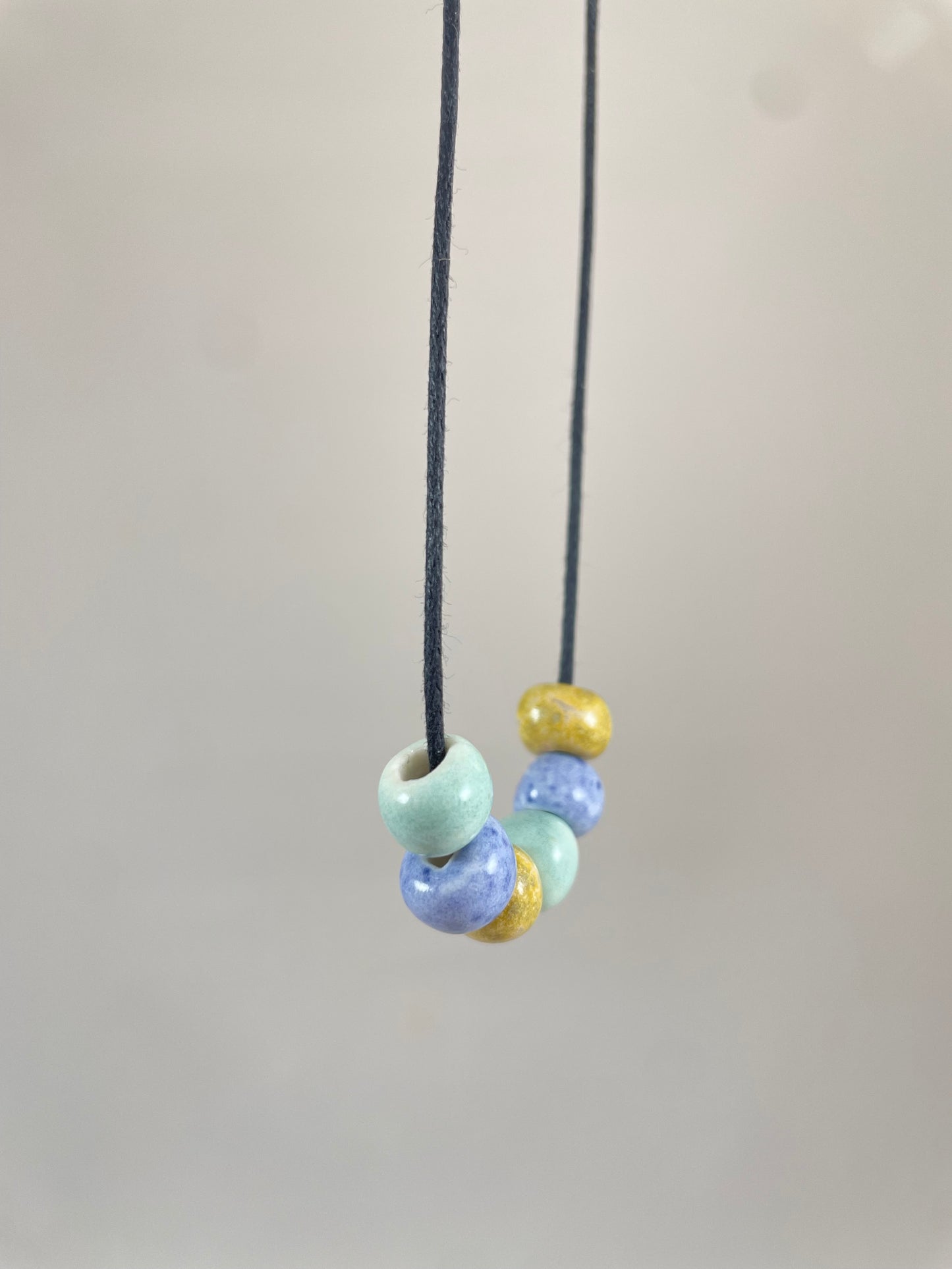 Porcelain necklace 020