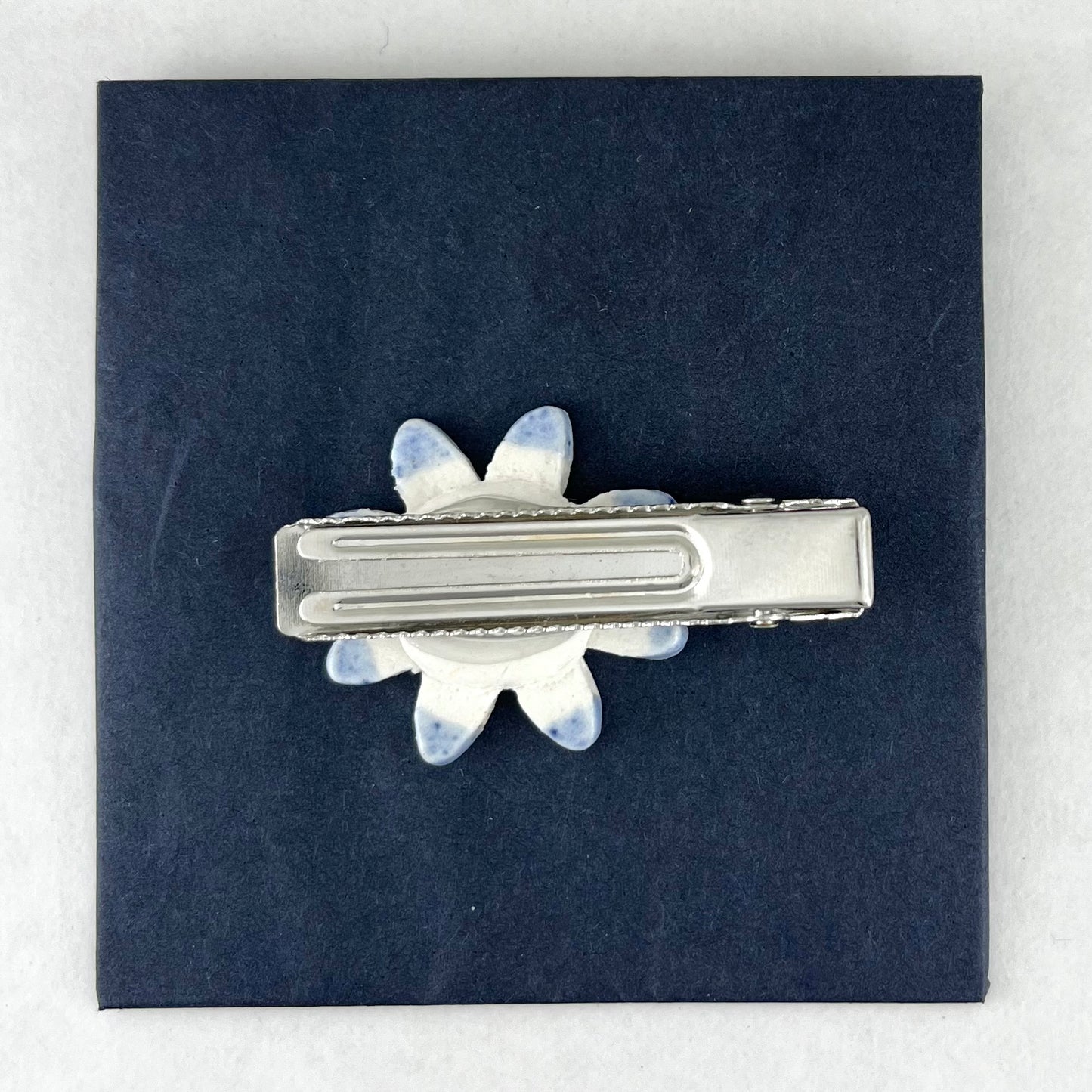 Porcelain hair clip 003