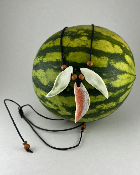 Porcelain necklace 044